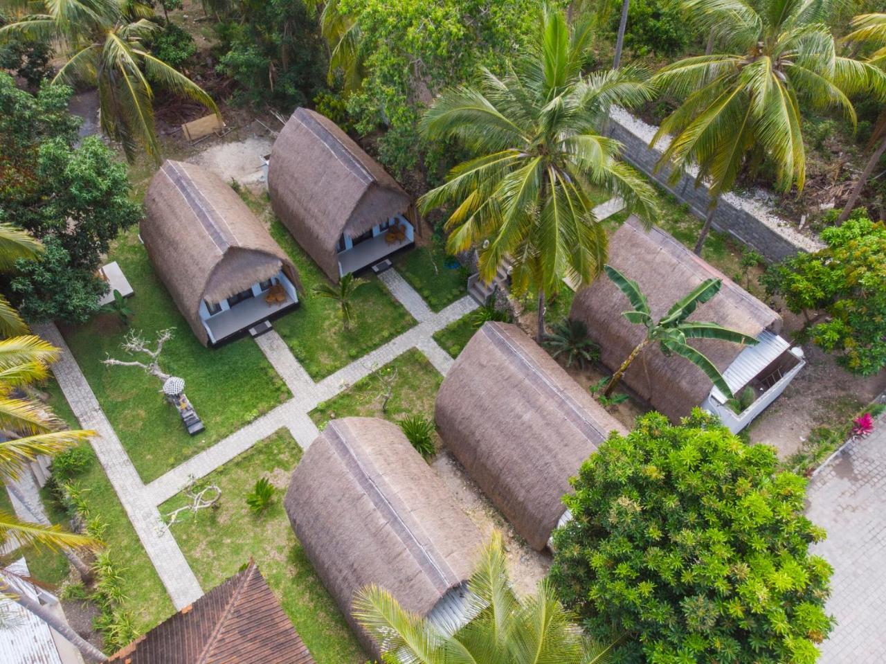 Bintang Bungalow Toyapakeh Exterior foto